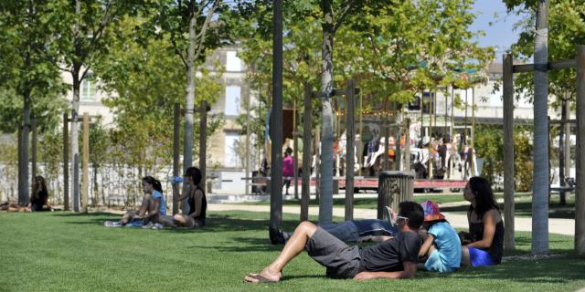 Place de la Brèche à Niort