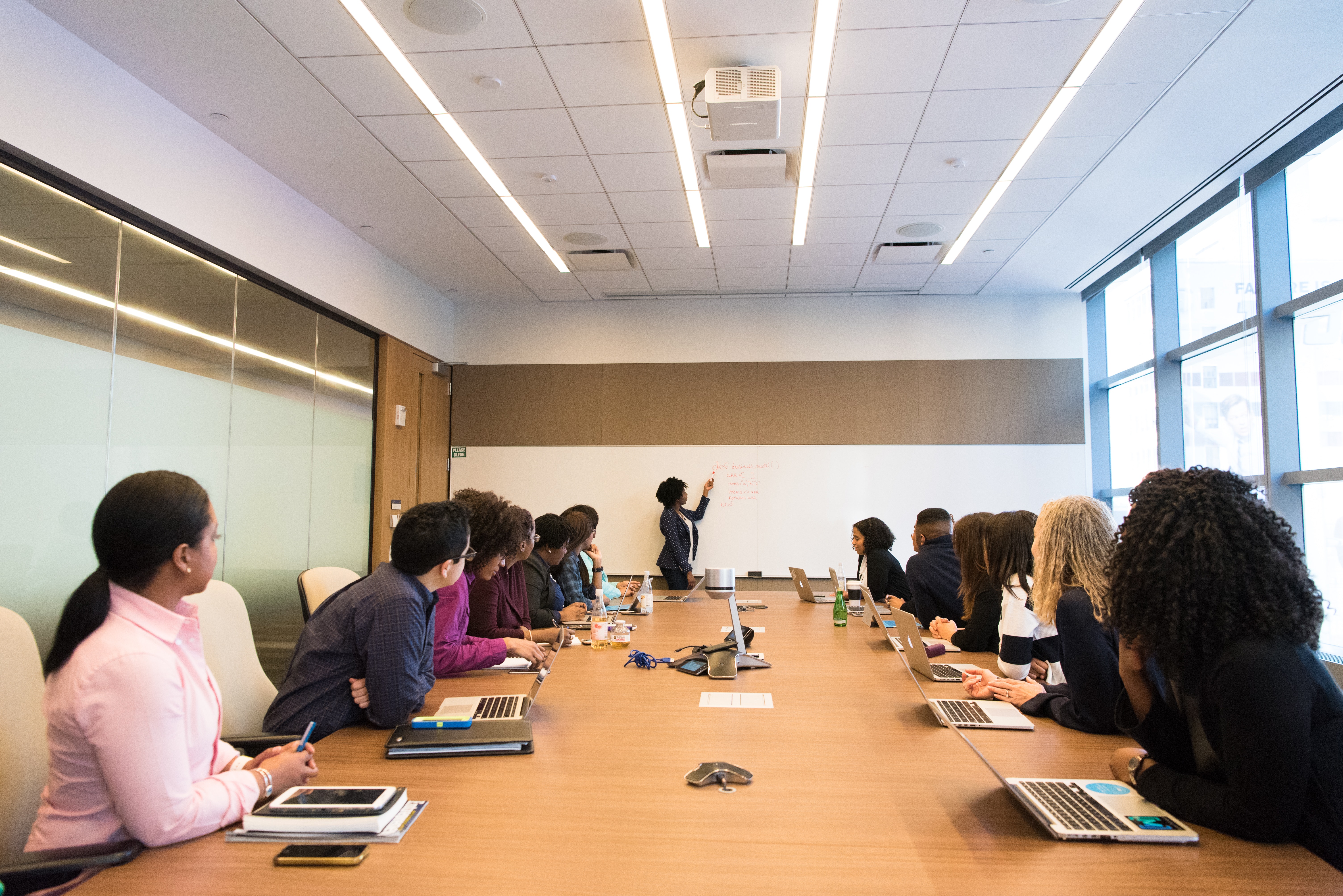 Boardroom Conference Conference Room 1181396 / Pexels.com