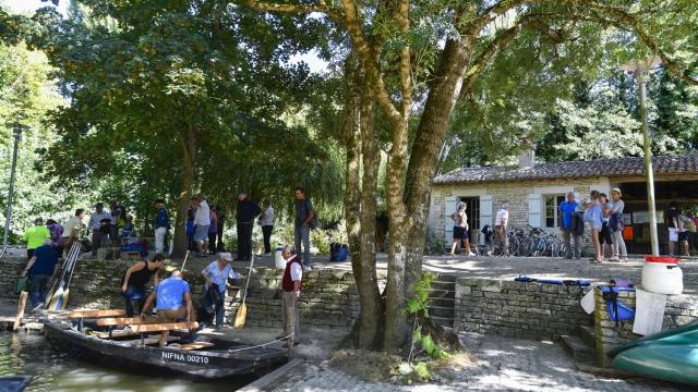 Le port de Saint-Hilaire-la-Palud